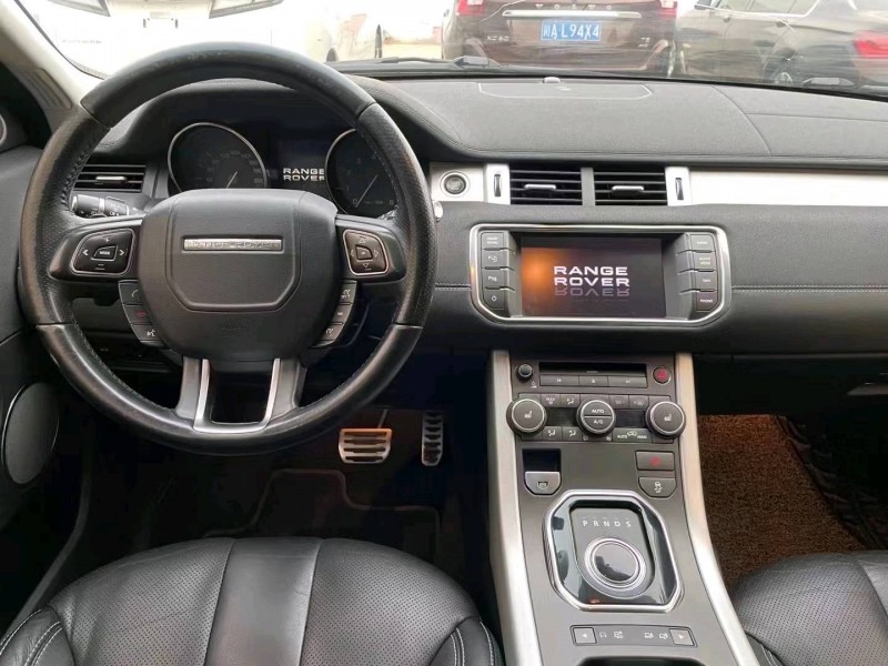 青岛13年路虎极光6