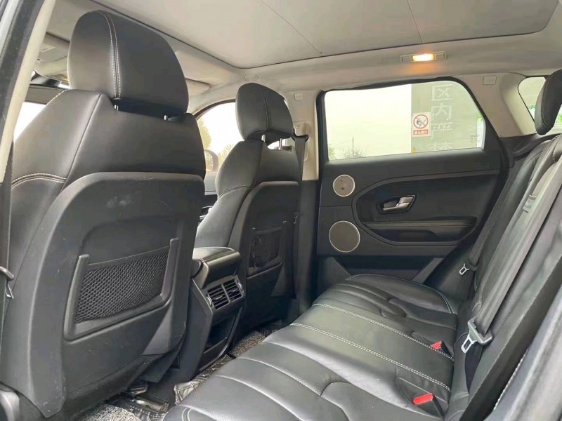 青岛13年路虎极光7