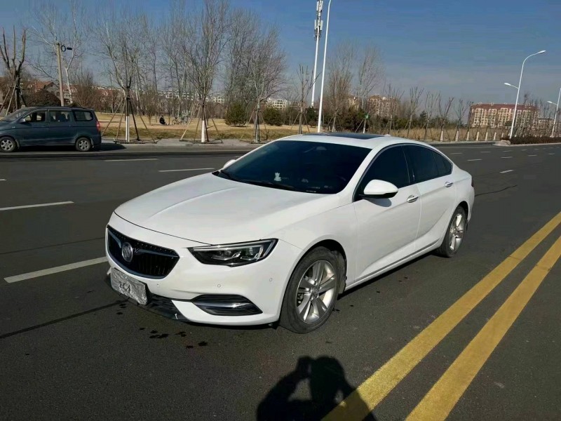 枣庄18年别克君威9