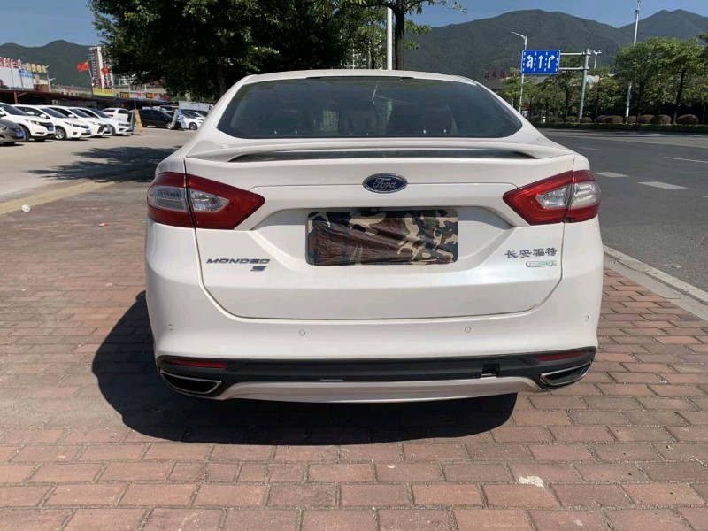 广州14年福特蒙迪欧8