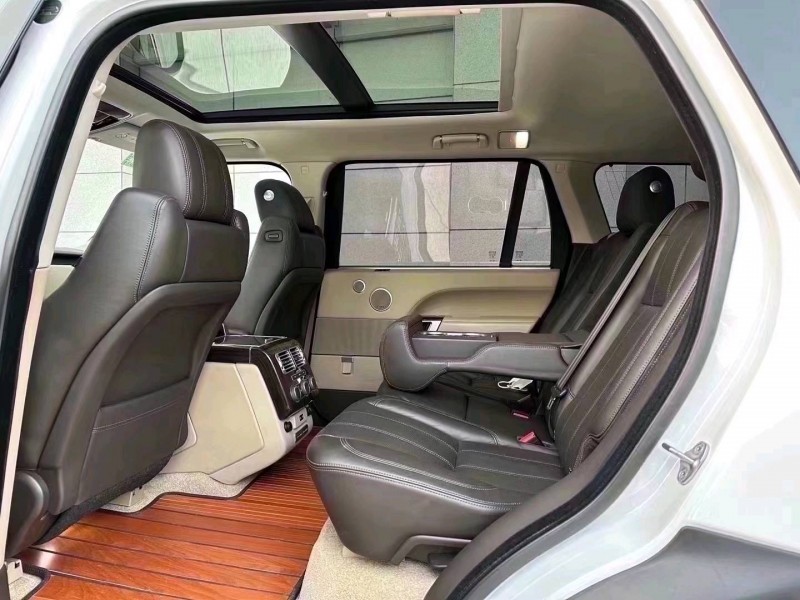 济宁16年路虎揽胜行政6