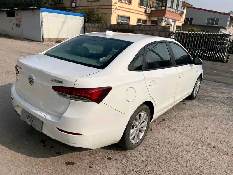 枣庄18年别克英朗5