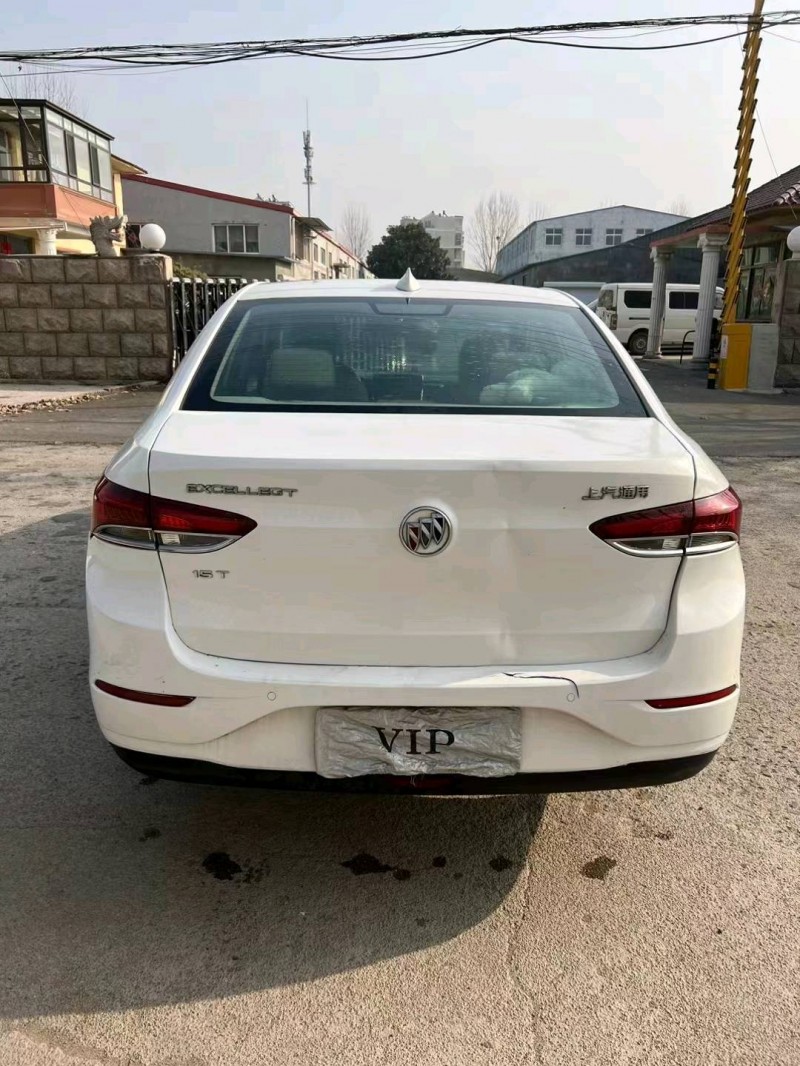 枣庄18年别克英朗7