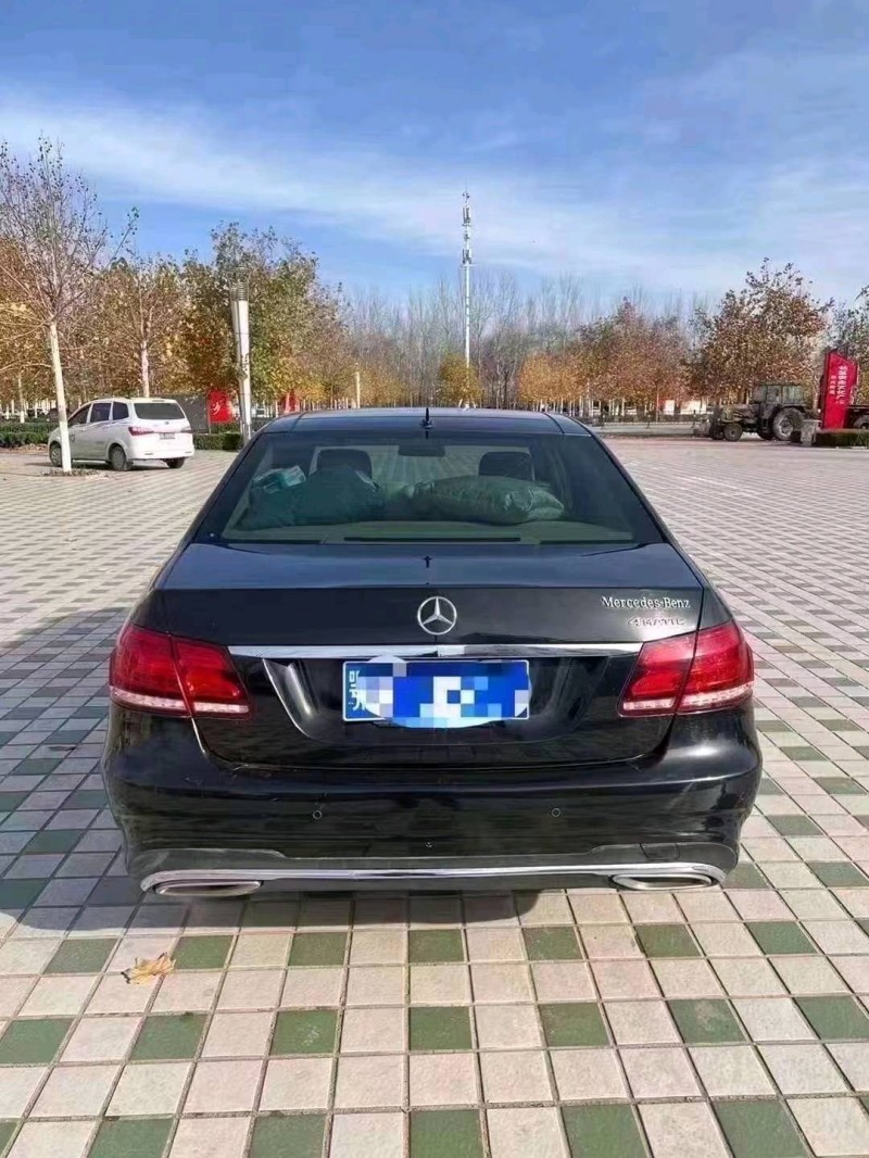 东营16年奔驰E6