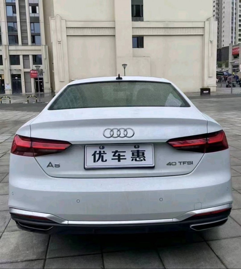 重庆21年奥迪A52