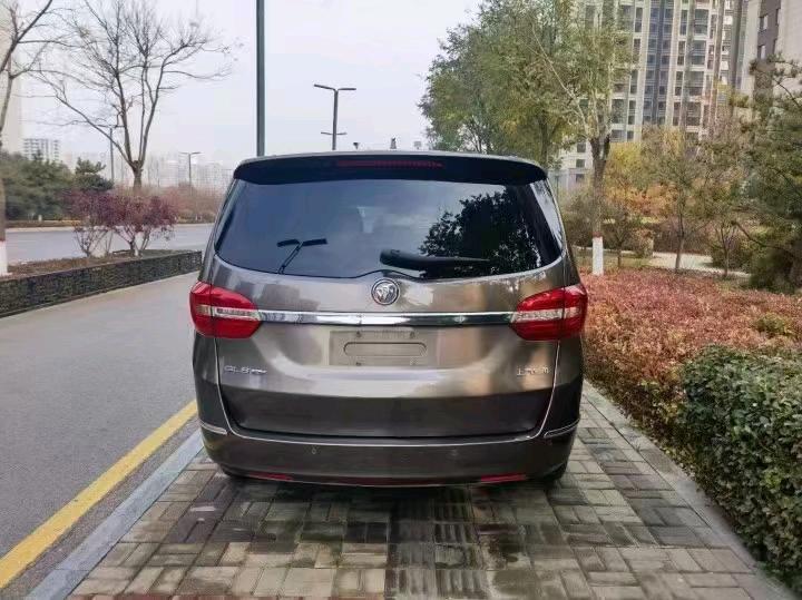 宜昌17年别克GL83