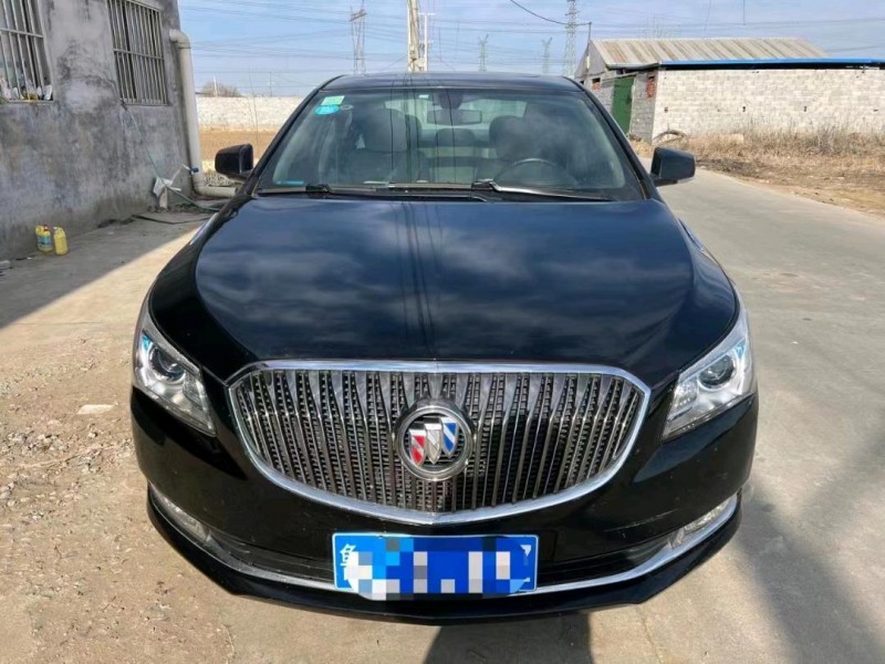 枣庄15年别克君越1