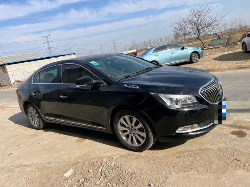 枣庄15年别克君越2