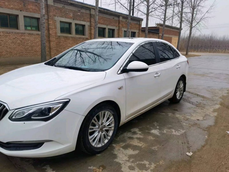 保定17年别克英朗3