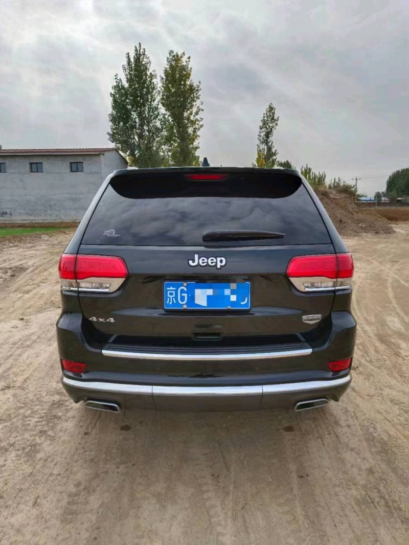 保定13年Jeep大切诺基4