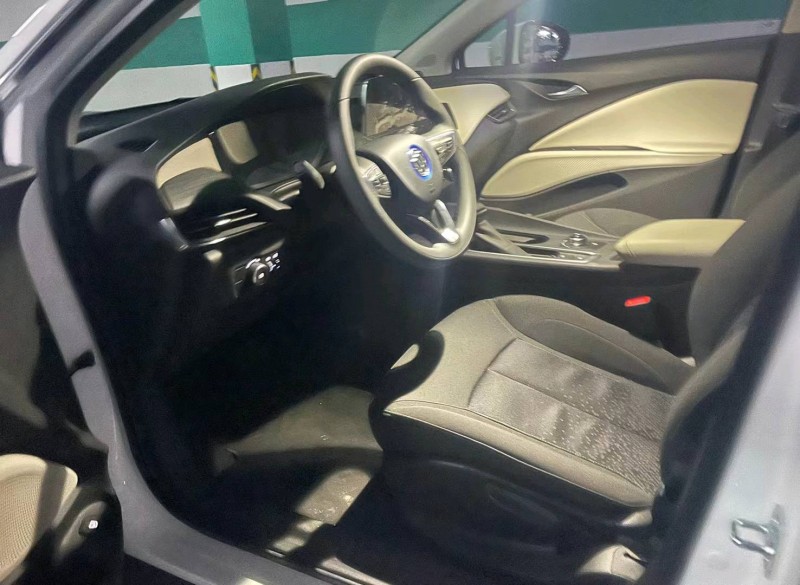 常州22年别克微蓝4