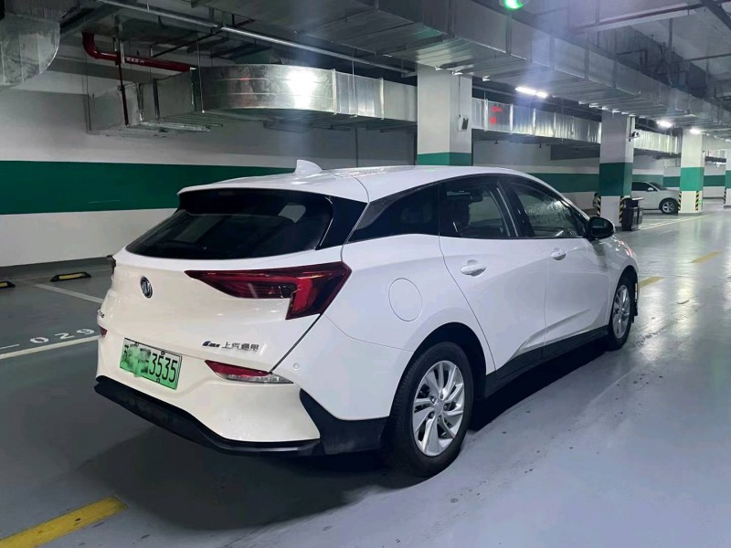 常州22年别克微蓝7