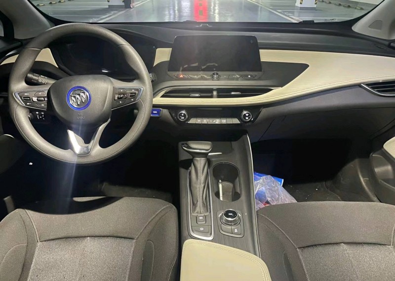 常州22年别克微蓝8