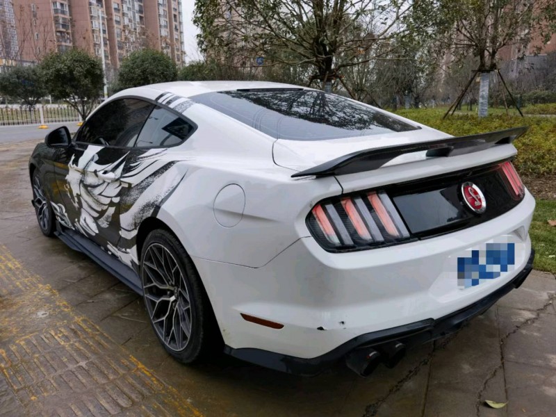 宜昌15年福特野马4