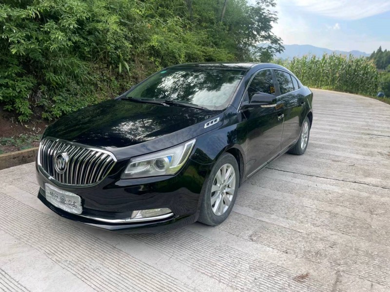 邢台14年别克君越3