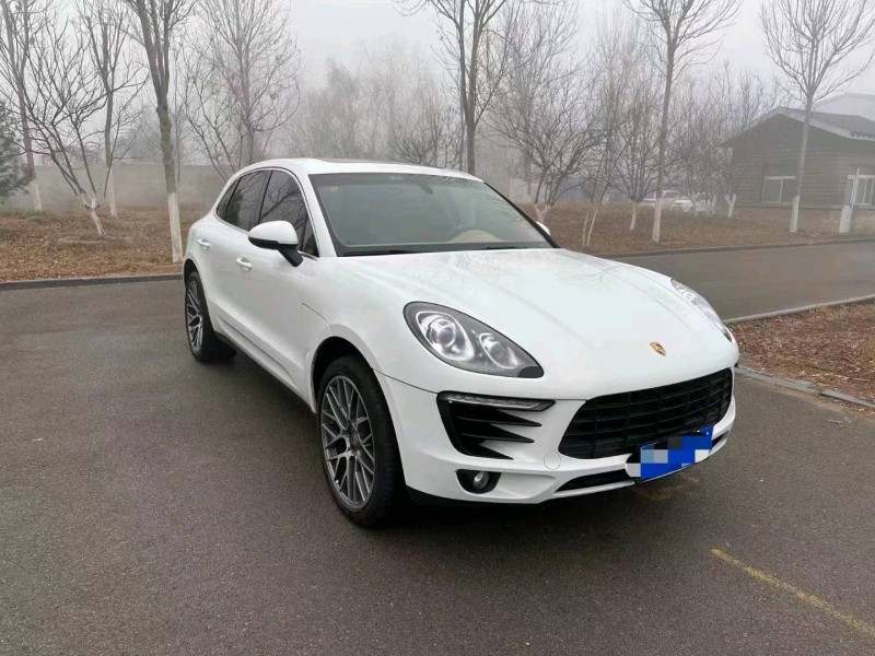 北京15年保时捷Macan2
