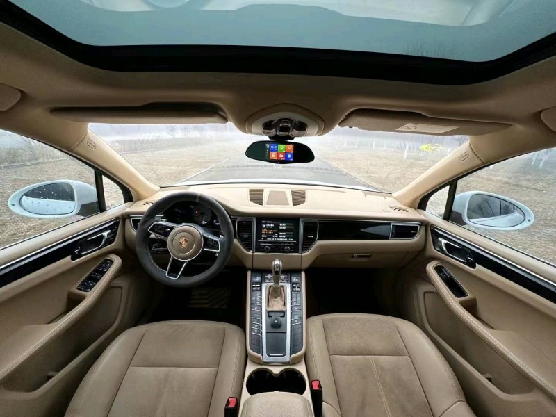 北京15年保时捷Macan6