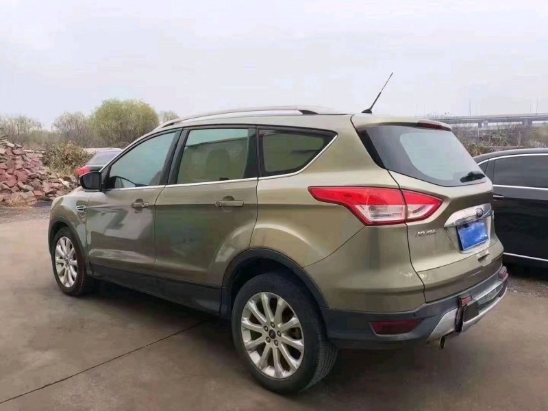 青岛14年福特翼虎8