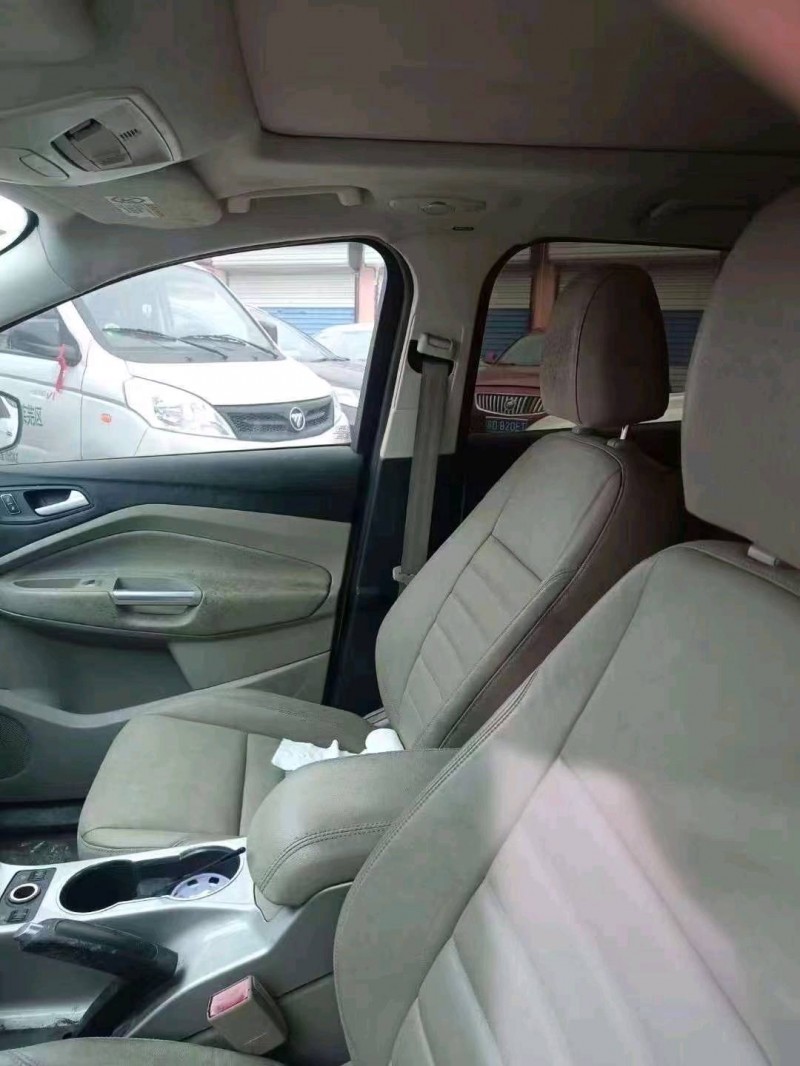 潍坊13年福特翼虎6