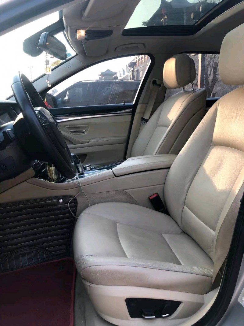 北京13年宝马5系4