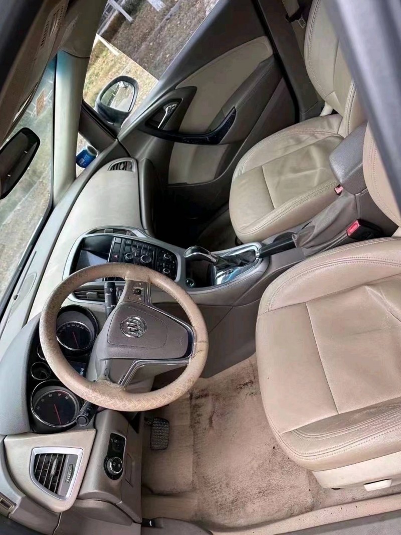 北京13年别克英朗GT4