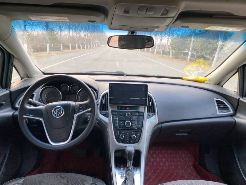 徐州14年别克英朗3