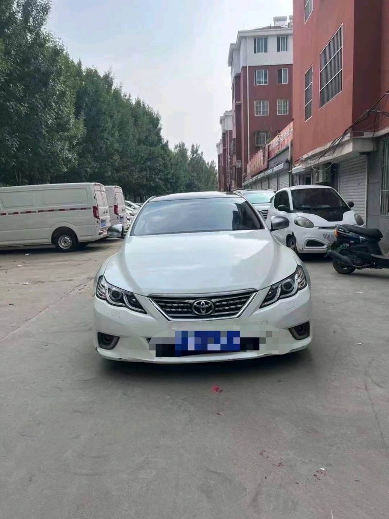 北京11年丰田锐志1