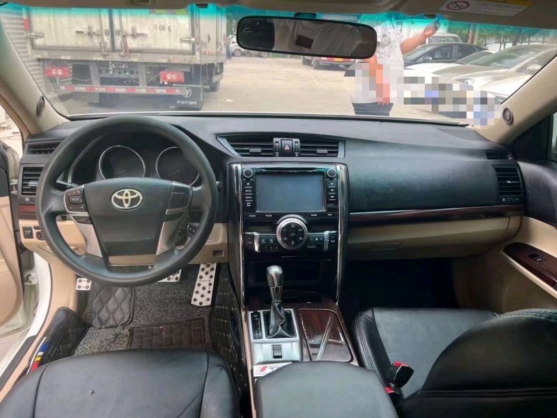 北京11年丰田锐志5