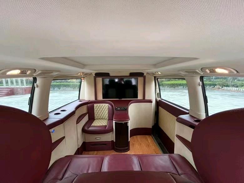 盐城12年奔驰唯雅诺5