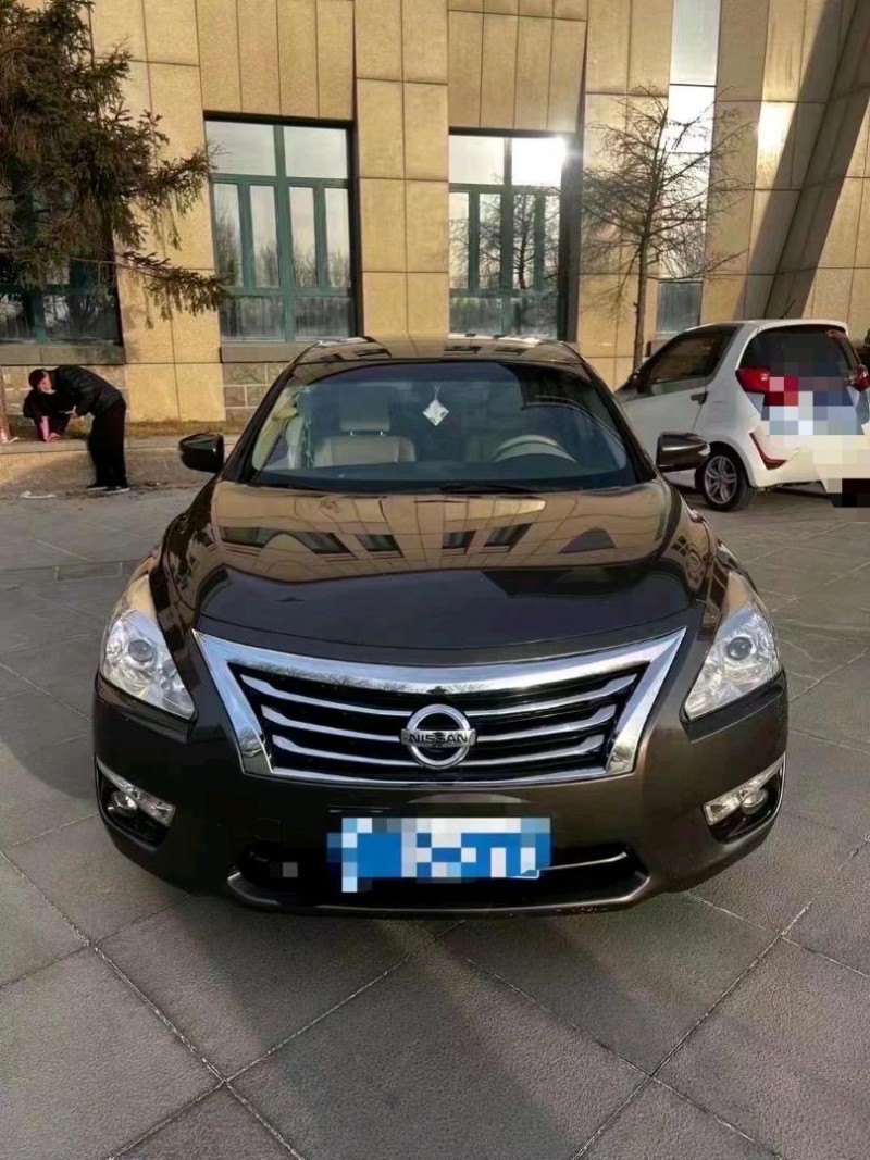 北京16年日产天籁1