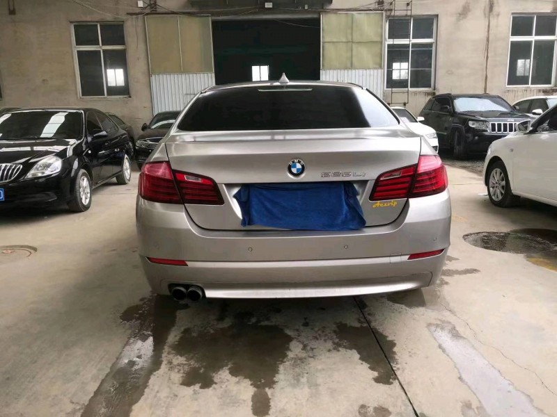 保定12年宝马5系9