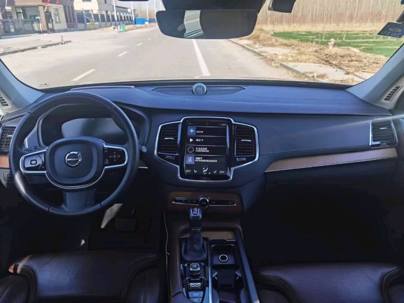 保定17年沃尔沃XC906