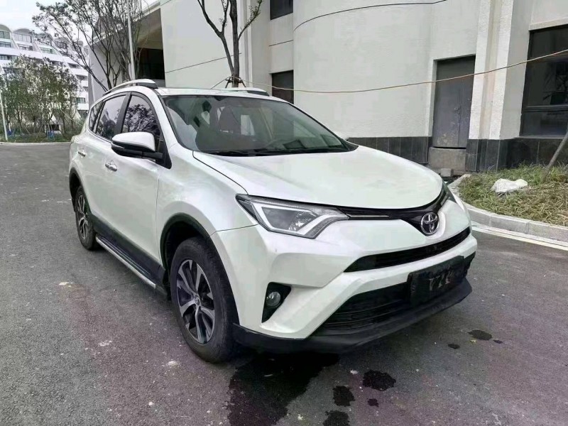 嘉兴17年丰田RAV4荣放2