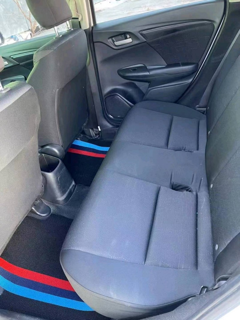 邯郸16年本田飞度4