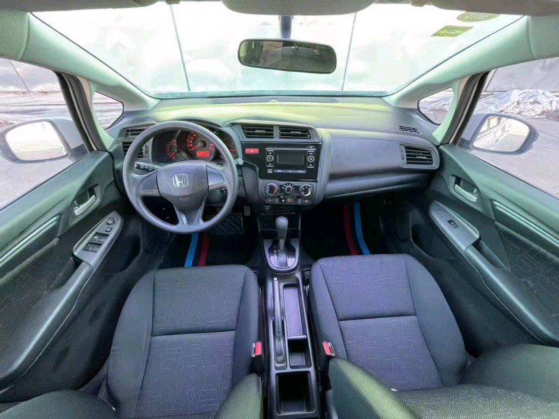 邯郸16年本田飞度7