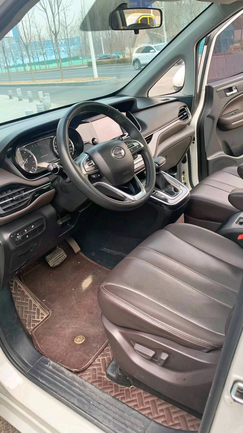 廊坊20年传祺M64