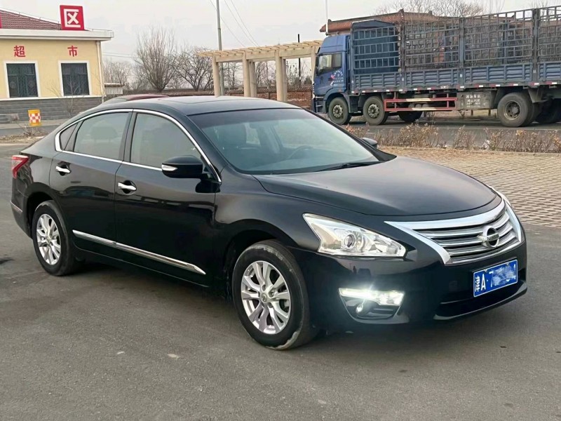 邯郸15年日产天籁2