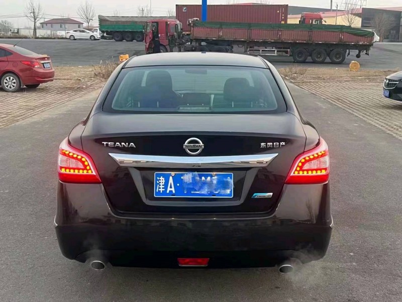 邯郸15年日产天籁5