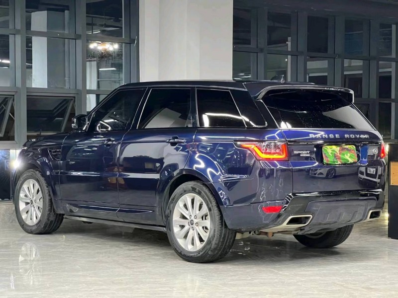 东莞19年路虎揽胜运动3