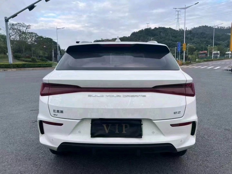珠海21年比亚迪E24