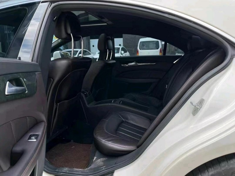 东莞13年奔驰CLS6