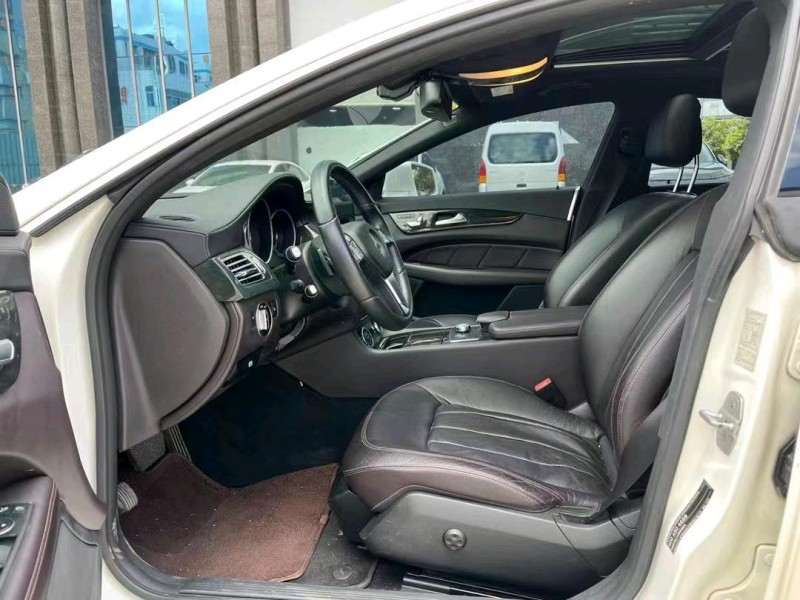 东莞13年奔驰CLS7