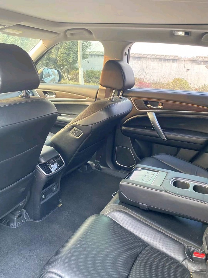 徐州16年本田冠道5