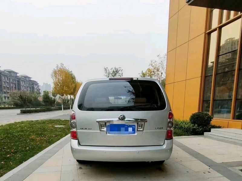 东营16年别克GL87