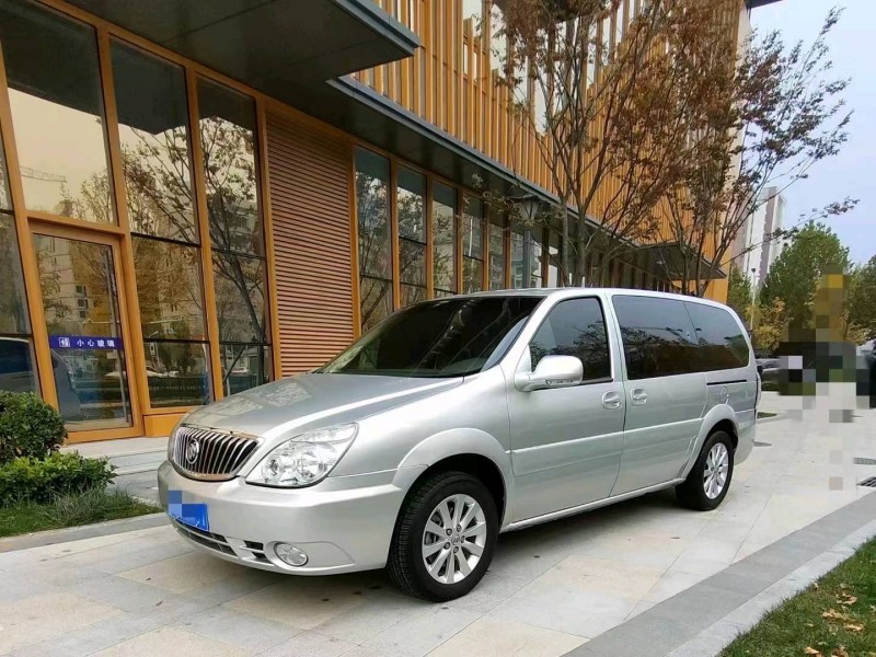 东营16年别克GL81