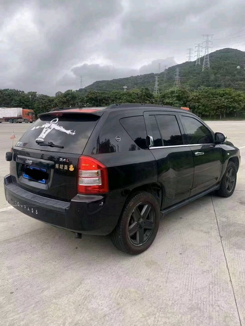 淮南10年Jeep指南者9