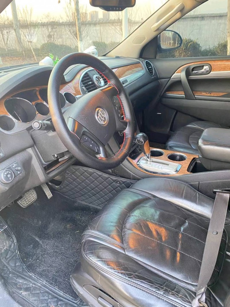 徐州10年别克昂科雷4