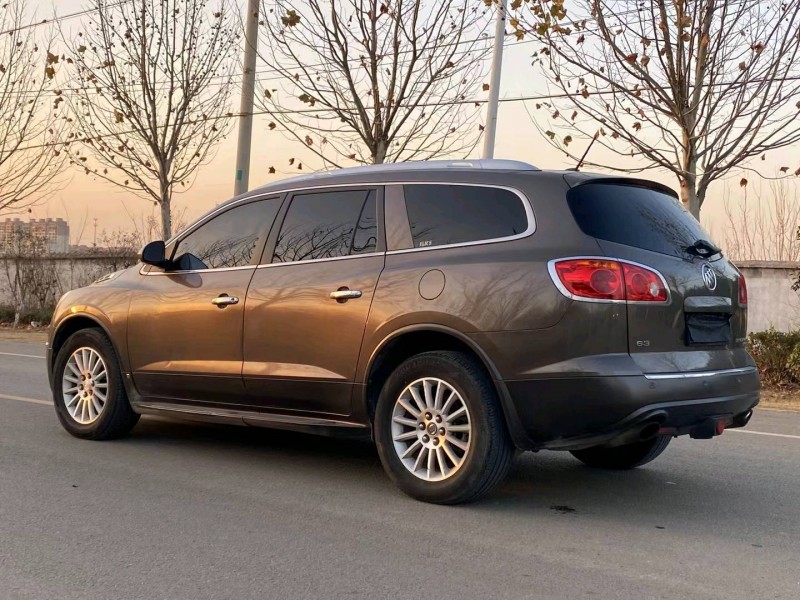 徐州10年别克昂科雷2