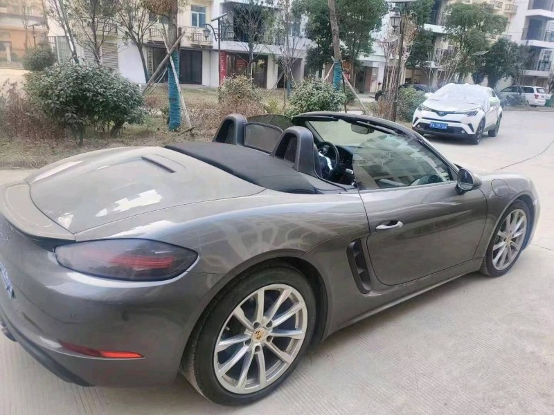 宜昌19年保时捷7184