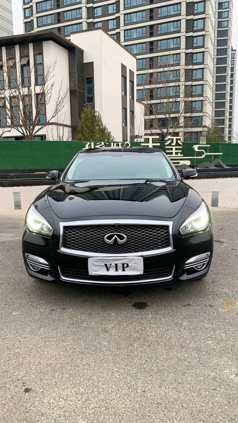 廊坊17年英菲尼迪Q701